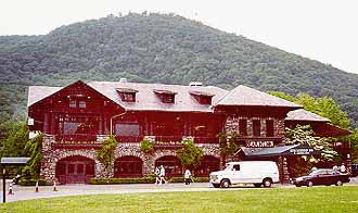 2785273-Travel_Picture-Bear_Mountain_State_Park.jpg