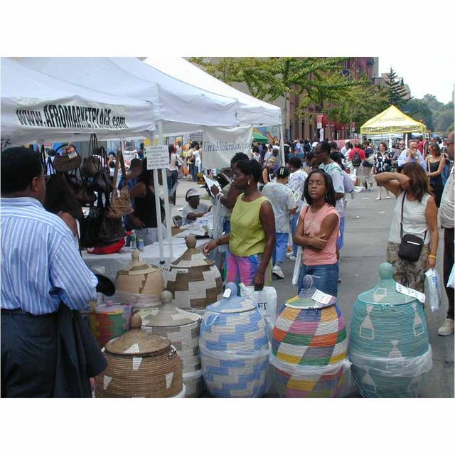 Harlem_Week_A_135_street__New_York_2005.jpg