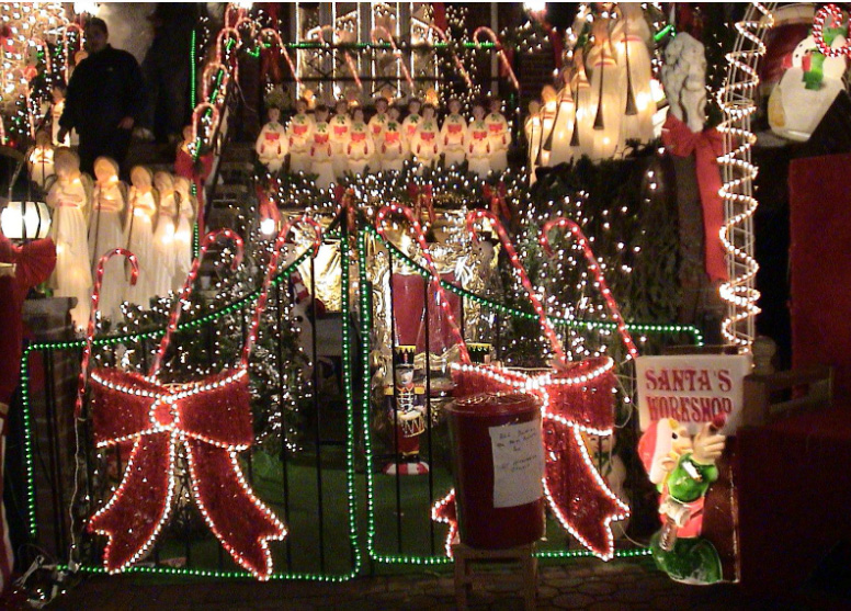 dyker_heights15.jpg