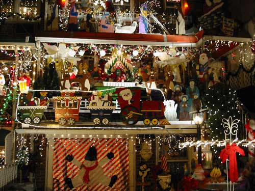 dyker_heights18.jpg